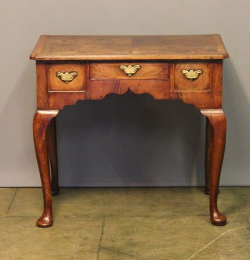 18thc Walnut Lowboy 