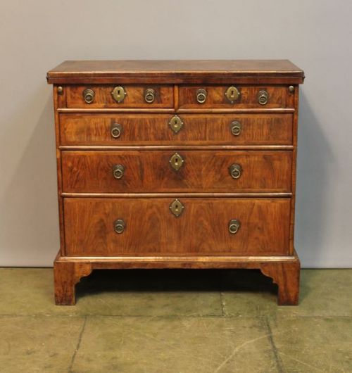 Fine Early 18thc. Walnut Bachelor’s Chest