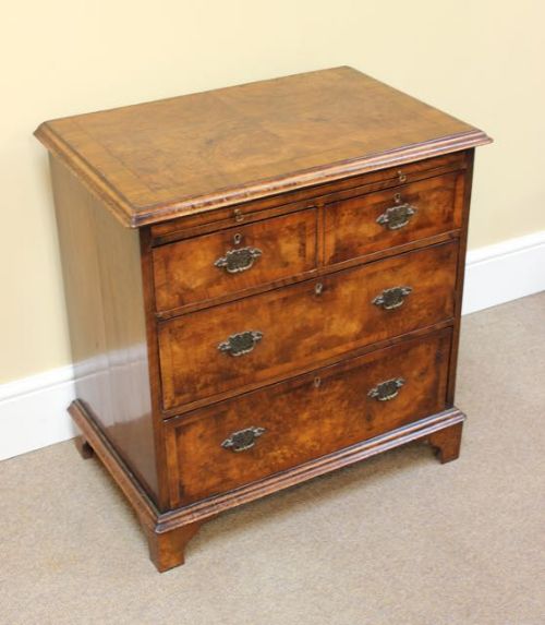 Late 19thc Walnut Chest of Drawers of Small Proportions