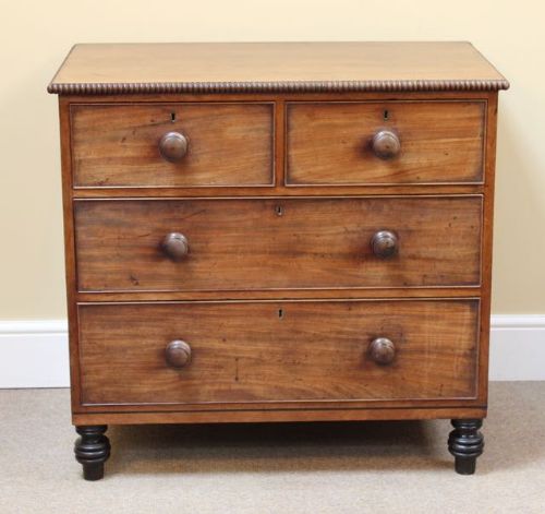 Very Original 19thc Mahogany Chest of Drawers