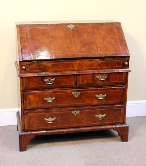 18thc Walnut Bureau