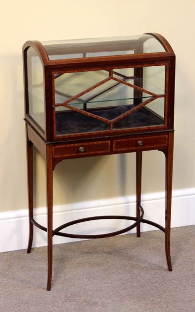 A Lovely Late 19thc Mahogany Display Cabinet