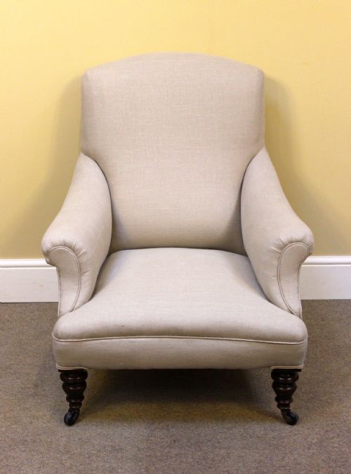19thc. Walnut Armchair