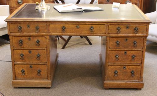 19thc. Oak Partner’s Desk