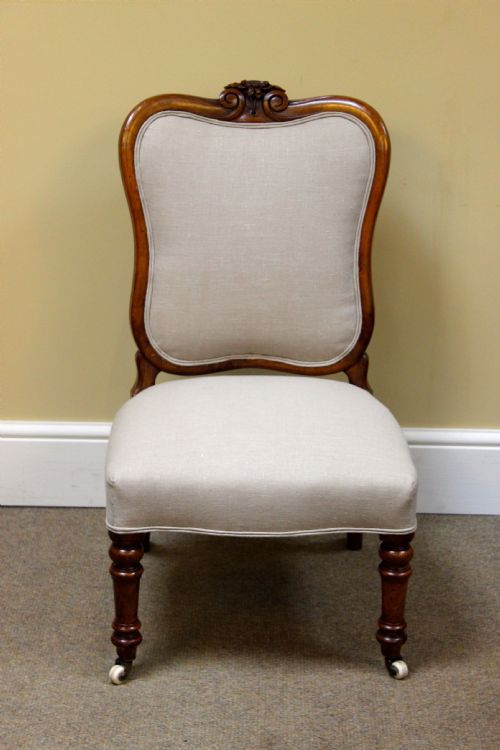 19thc. Walnut Side Chair