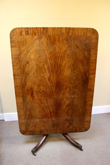 Regency Mahogany Breakfast/Dining Table