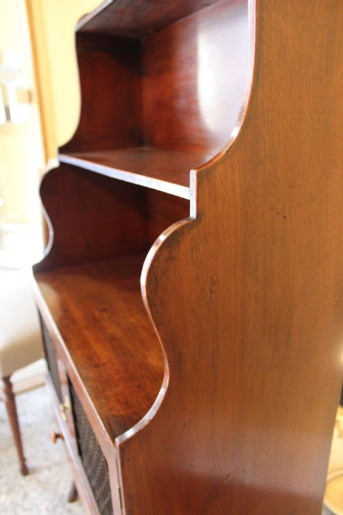 REGENCY WATERFALL BOOKCASE IN MAHOGANY - ADDITIONAL PHOTO 5