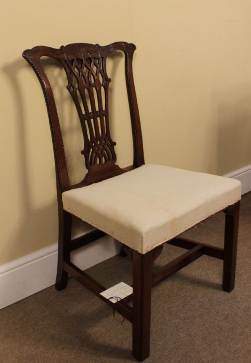 SET OF 4 MAHOGANY DINING CHAIRS - ADDITIONAL PHOTO 3