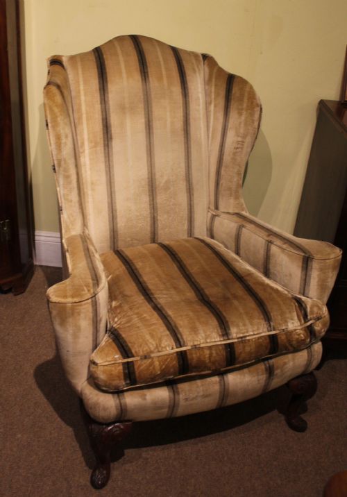 PAIR OF LATE 19THC WALNUT WING ARMCHAIRS - ADDITIONAL PHOTO 3