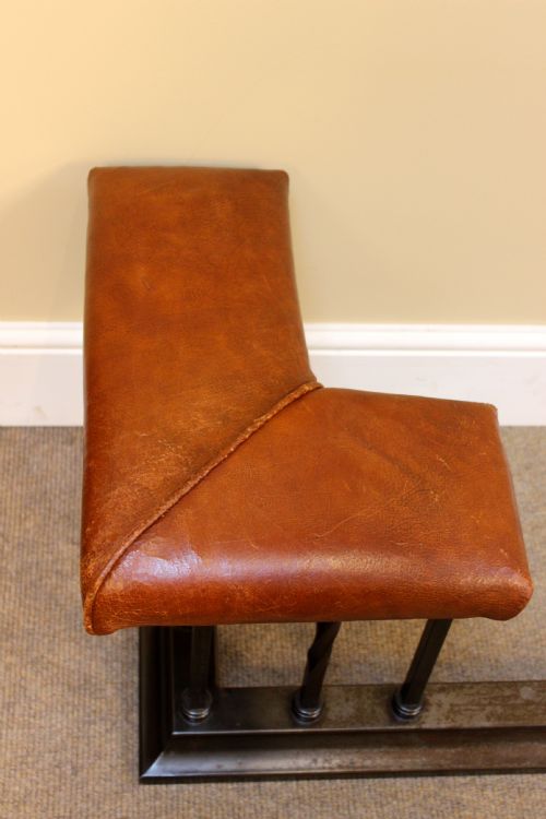 EARLY 20THC STEEL LEATHER CLUB FENDER - ADDITIONAL PHOTO 4