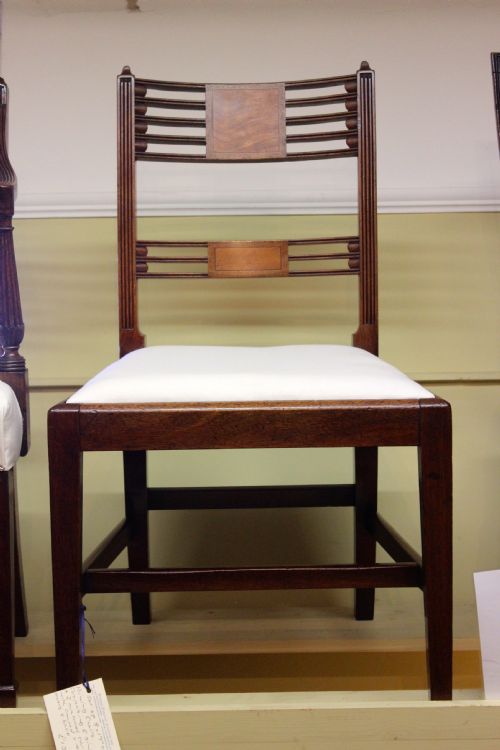 SET OF EIGHT 19THC MAHOGANY DINING CHAIRS - ADDITIONAL PHOTO 1