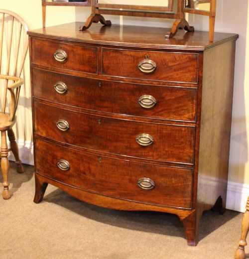 19THC MAHOGANY BOW FRONTED CHEST OF DRAWERS