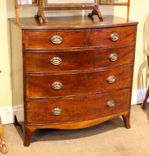 19THC MAHOGANY BOW FRONTED CHEST OF DRAWERS - ADDITIONAL PHOTO 1
