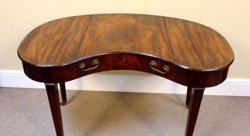 GEORGIAN MAHOGANY KIDNEY SHAPED DESK - ADDITIONAL PHOTO 2