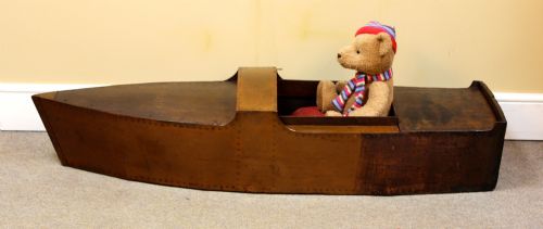 AN EDWARDIAN CHILDS RIVA MODEL BOAT - ADDITIONAL PHOTO 1