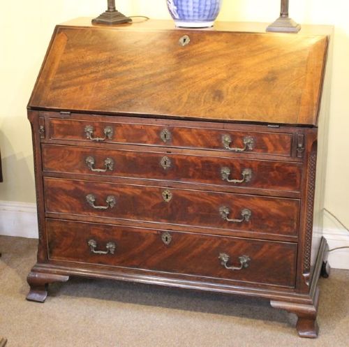 18thc. Mahogany Bureau of excellent quality.