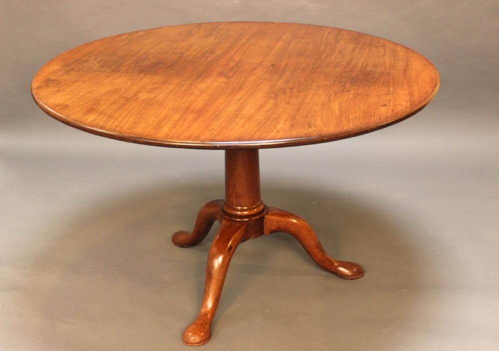 A Large Georgian Mahogany Birdcage Tripod Dinning Table 