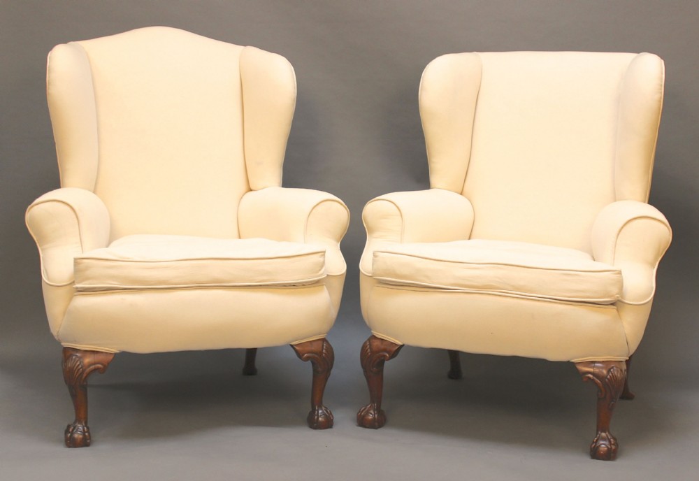 Pair of Late 19thc Walnut Wing Armchairs 