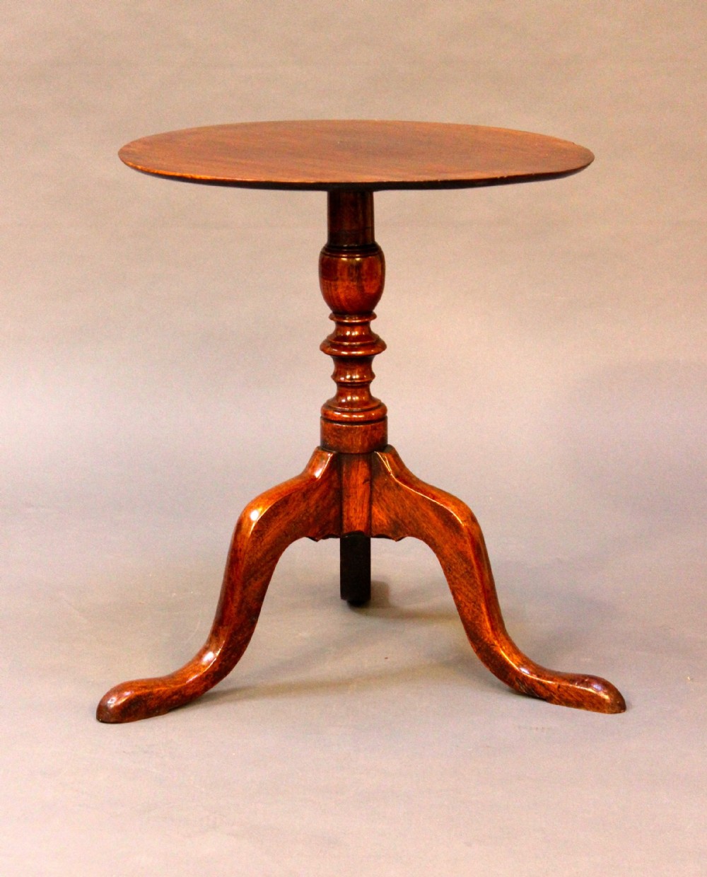 18thc. Walnut Tripod Table or Kettle Stand