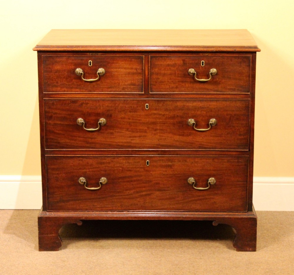 18thc. Mahogany Chest of Drawers