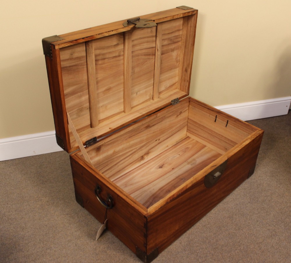 Early 20thc Camphor Wood Chest View IV