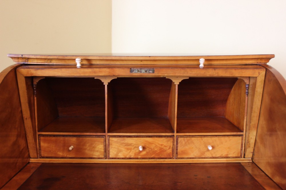 Late 19thc Satin Wood Roll Top Desk View VII