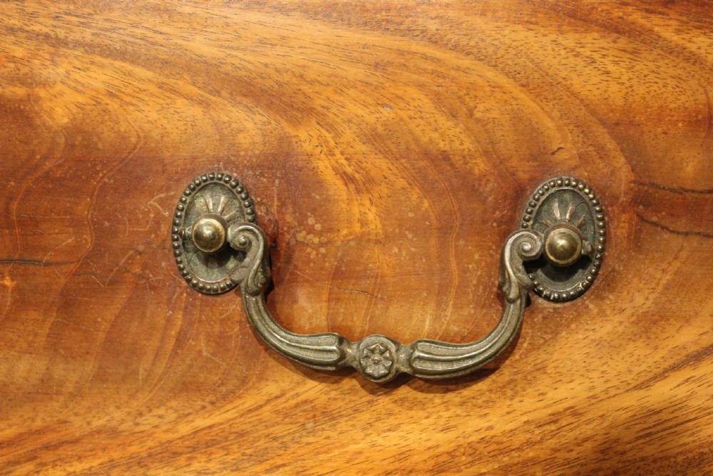 Early 19thc. Mahogany Chest on Chest View VIII