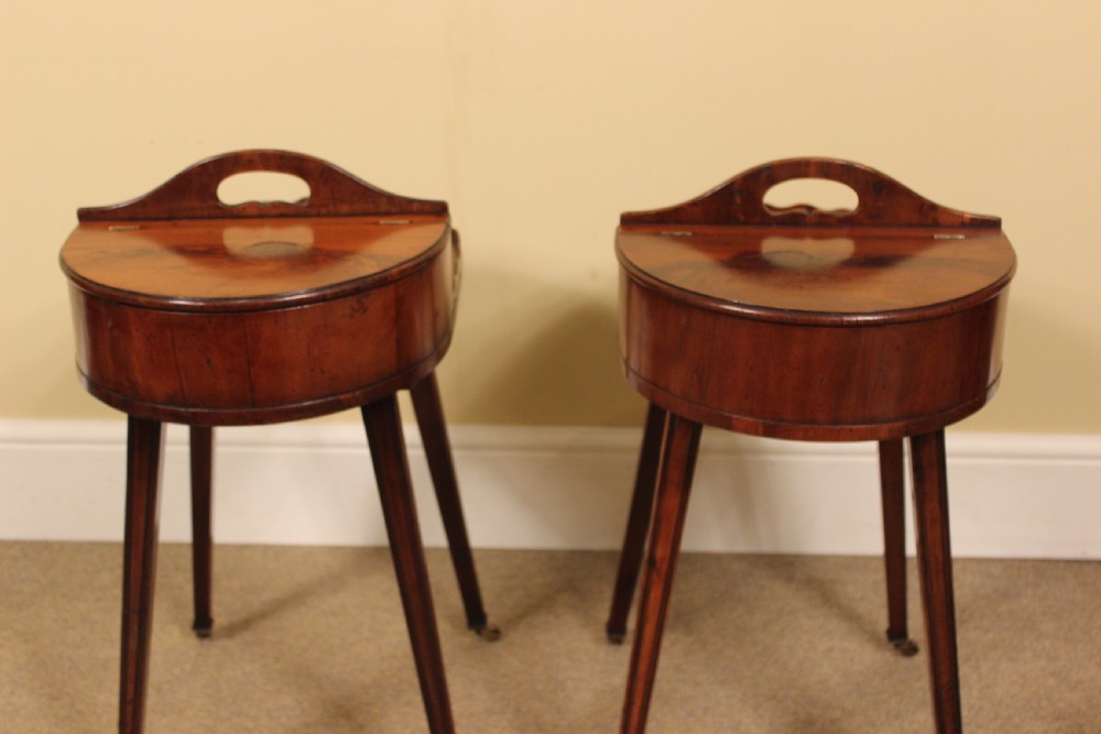 Pair of Late 19thc Yew Wood Butler’s Cutlery & Plate Table Stands 