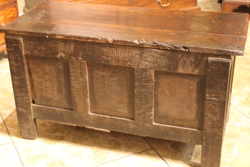 18thc. Oak Coffer  View IV