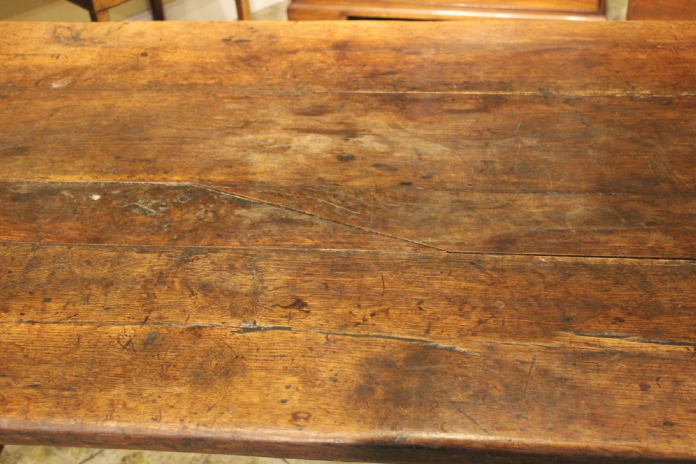 Large 18thc Oak Refectory Table  View IV