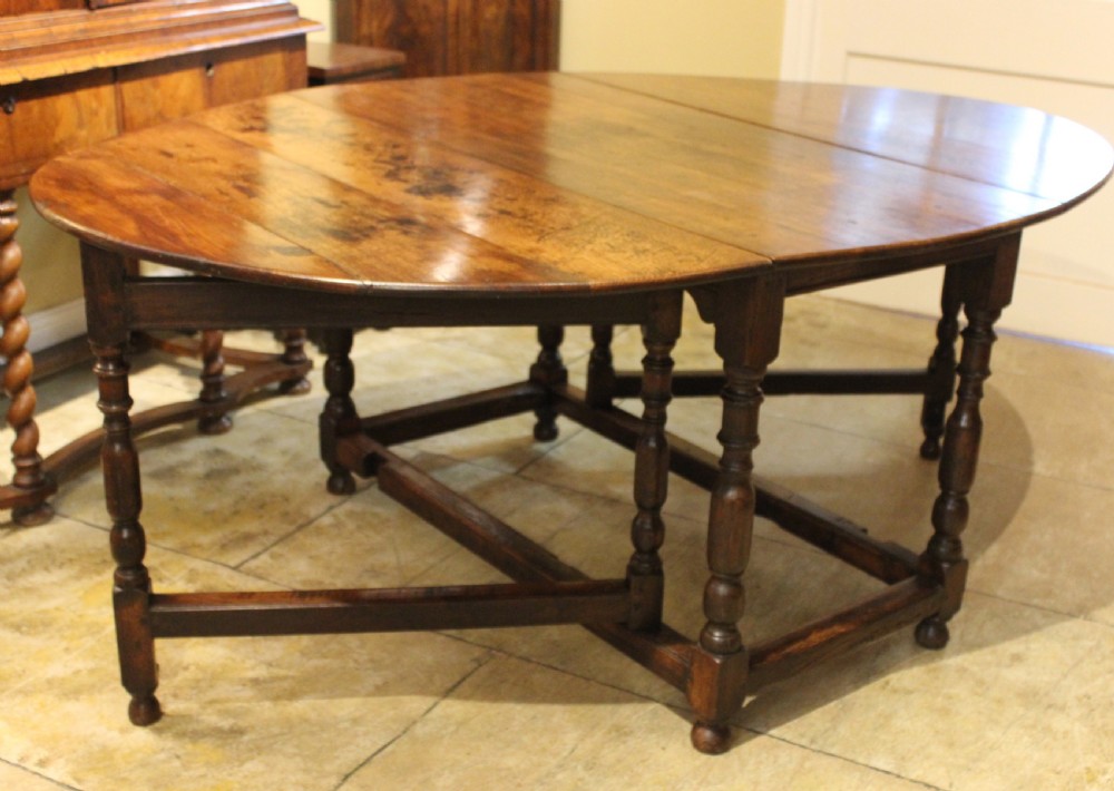 19thc. Oak Wake Table View II