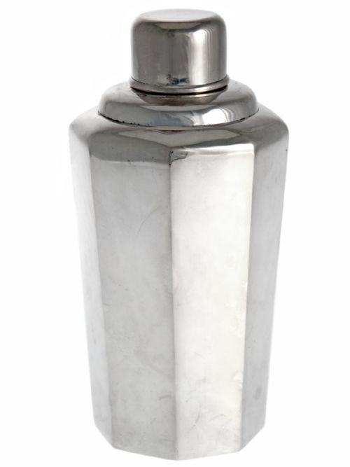 eight sided plain silver cocktail shaker - CATEGORY: ANTIQUE SILVER - DATED 1930