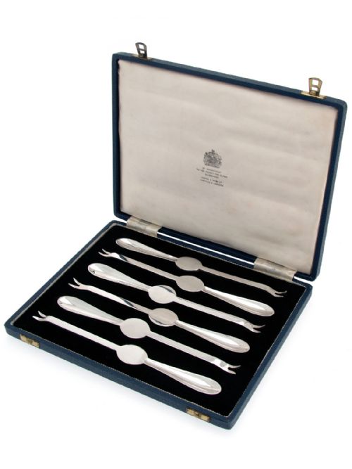 boxed set of six mappin and webb silver plated lobster picks - CATEGORY: ANTIQUE SILVER - DATED 1940