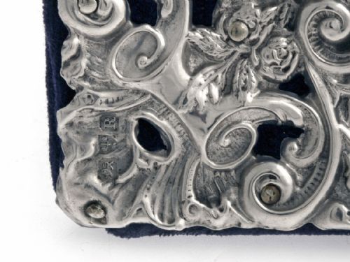 SQUARE PIERCED AND EMBOSSED SILVER PICTURE FRAME - ADDITIONAL PHOTO 3