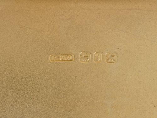 SILVER VICTORIAN SNUFF BOX ENGRAVED WITH SCROLLS AND FOLIAGE WITH GILT INTERIOR - ADDITIONAL PHOTO 9