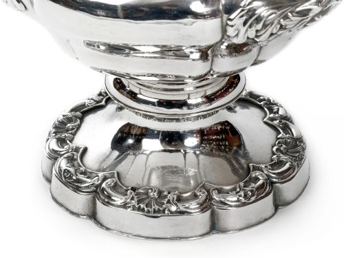 IMPRESSIVE PAIR OF OLD SHEFFIELD PLATE CAMPANA SHAPED WINE COOLERS - ADDITIONAL PHOTO 4