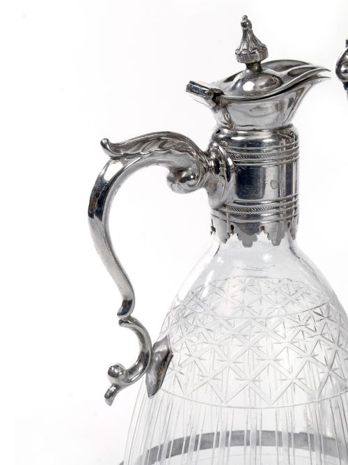 VICTORIAN SILVER PLATED DECANTER STAND WITH THREE CUT GLASS DECANTERS - ADDITIONAL PHOTO 1