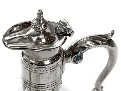 VICTORIAN SILVER PLATED DECANTER STAND WITH THREE CUT GLASS DECANTERS - ADDITIONAL PHOTO 5