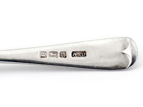 SET OF TWELVE BOXED EDWARDIAN SILVER TEA SPOONS AND TONGS - ADDITIONAL PHOTO 6