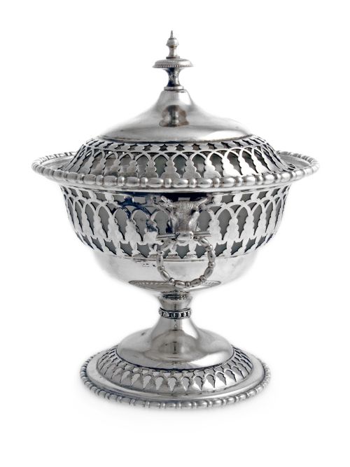 VICTORIAN DECORATIVE SILVER PLATE LIDDED COMPORT WITH FROSTED GLASS LINER - ADDITIONAL PHOTO 2