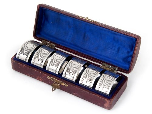 BOXED SET OF SIX NUMBERED SILVER NAPKIN RINGS - ADDITIONAL PHOTO 1