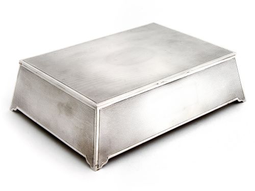 ART DECO STYLE SILVER BOX WITH ENGINE TURNED DESIGN SLOPING SIDES AND CEDAR WOOD LINING - ADDITIONAL PHOTO 1