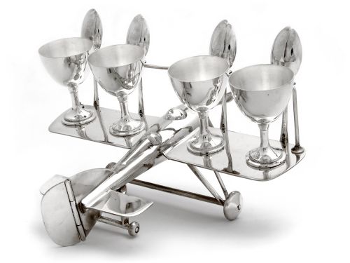 RARE SILVER PLATE BIPLANE HOLDING FOUR EGG CUPS AND FOUR TEASPOONS - ADDITIONAL PHOTO 2