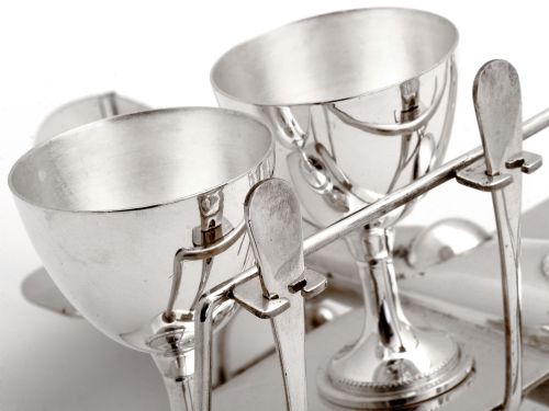 RARE SILVER PLATE BIPLANE HOLDING FOUR EGG CUPS AND FOUR TEASPOONS - ADDITIONAL PHOTO 4