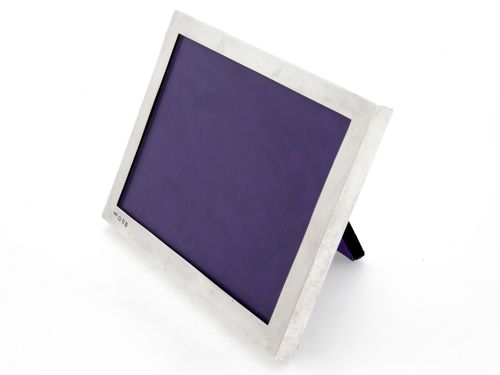 rectangular victorian chester silver photograph frame with a good quality plain border - CATEGORY: ANTIQUE SILVER - DATED 1890