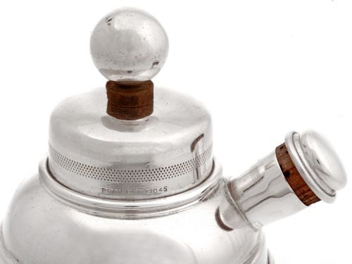 SILVER PLATE COCKTAIL SHAKER WITH INTEGRAL MIXER AND CLEAR GLASS TAPERING BODY - ADDITIONAL PHOTO 2