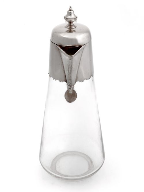 VICTORIAN SILVER PLATED CLARET JUG WITH A PLAIN MOUNT AND PLAIN GLASS TAPERING BODY - ADDITIONAL PHOTO 1