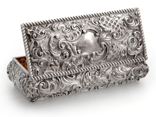 DECORATIVE RECTANGULAR CHESTER SILVER JEWELLERY BOX - ADDITIONAL PHOTO 2