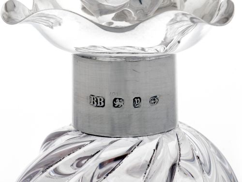 VICTORIAN SILVER NECK DECANTER WITH A RIBBED AND SPIRAL GLASS BODY - ADDITIONAL PHOTO 2
