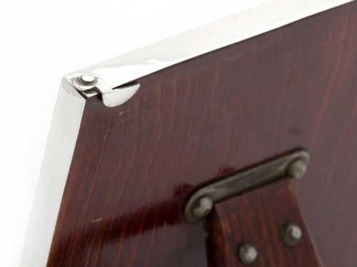 PLAIN BORDER SILVER PHOTO OR PICTURE FRAME WITH UNUSUAL HINGED CLIP OPENING - ADDITIONAL PHOTO 1